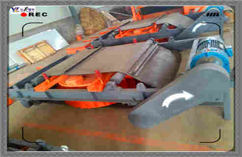 自卸式電磁除鐵器,山東自冷自卸式電磁除鐵器_山東自冷自卸式電磁除鐵器廠家配件_型號及工作視頻 自卸式電磁除鐵器,山東自冷自卸式電磁除鐵器_山東自冷自卸式電磁除鐵器廠家配件_型號及工作視頻