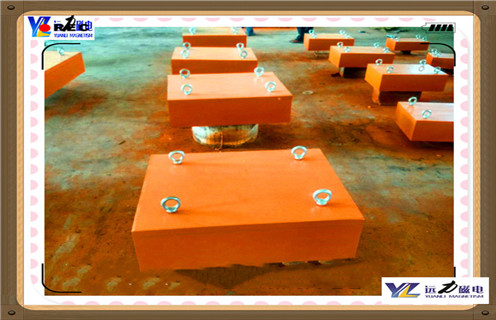 永磁除鐵器，四川永磁式除鐵器價(jià)格參數(shù)_內(nèi)部磁塊安裝方法_四川永磁式除鐵器價(jià)格型號(hào)價(jià)格 