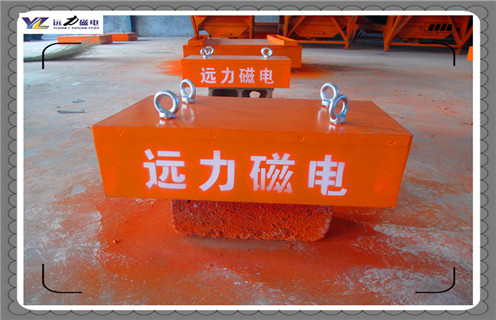 永磁自動除鐵器,海南輸送帶永磁自動除鐵器參數(shù)_內(nèi)部磁塊安裝方法_海南輸送帶永磁自動除鐵器型號價格 永磁自動除鐵器,海南輸送帶永磁自動除鐵器參數(shù)_內(nèi)部磁塊安裝方法_海南輸送帶永磁自動除鐵器型號價格